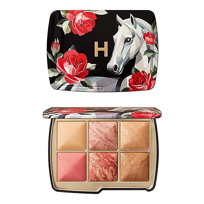 Se cambió la iluminación ambiental del reloj de arena desbloqueado.